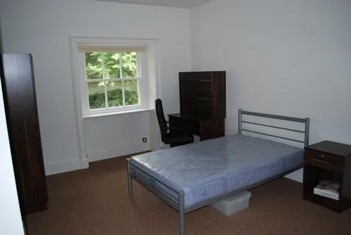 4 bedroom apartment for rent