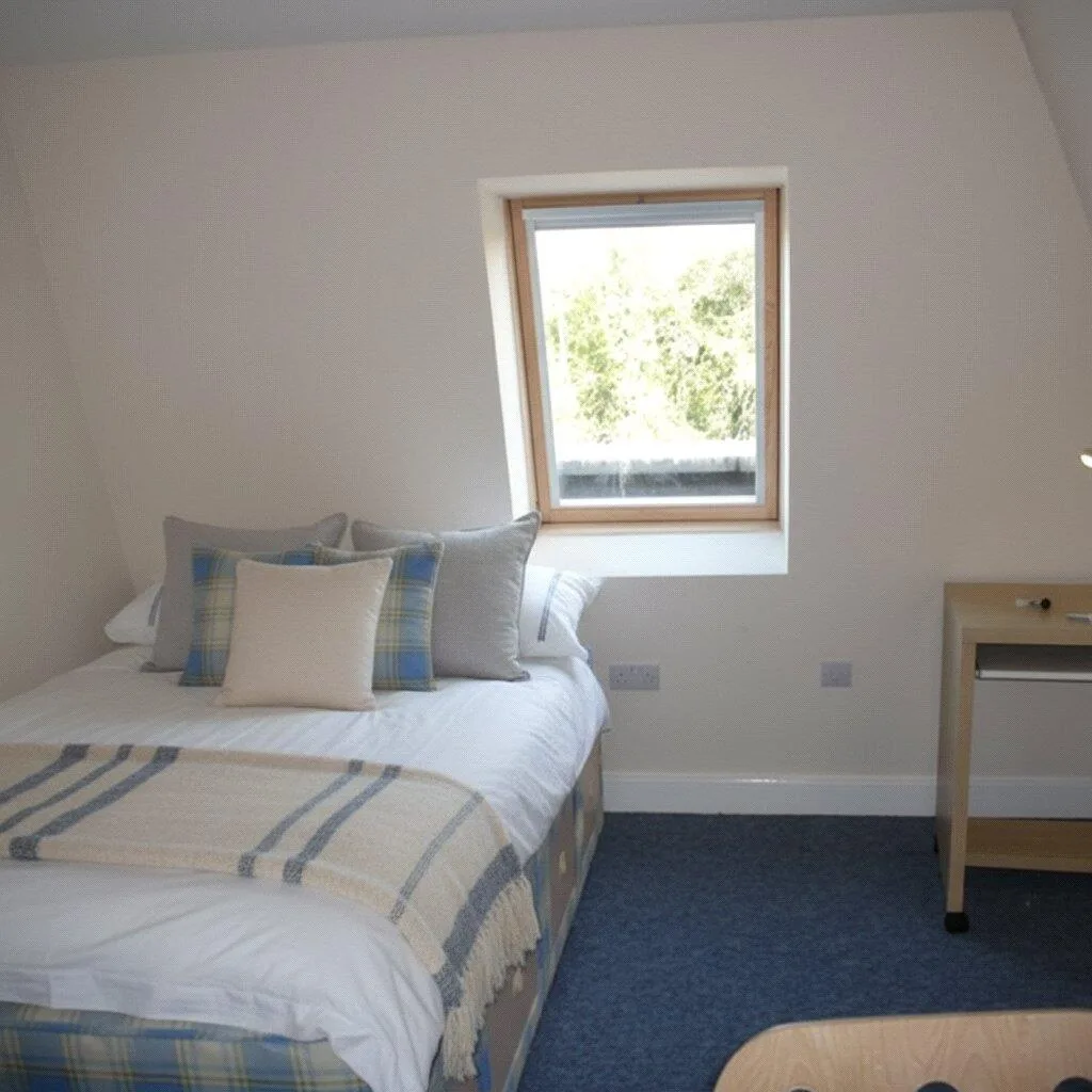 5 bedroom apartment for rent