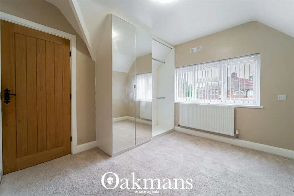 3 bedroom semi-detached house for rent