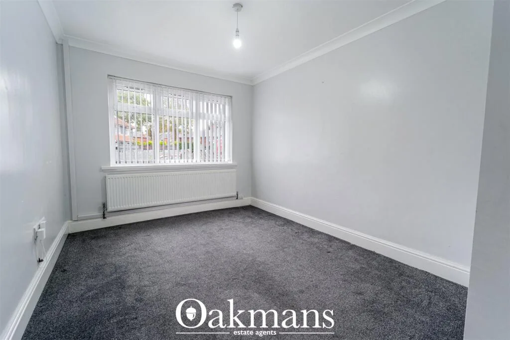 3 bedroom semi-detached house for rent