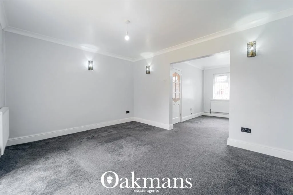 3 bedroom semi-detached house for rent