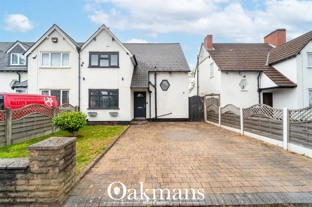 3 bedroom semi-detached house for rent