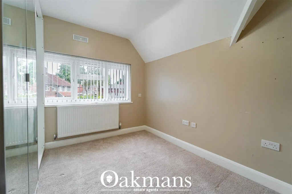 3 bedroom semi-detached house for rent