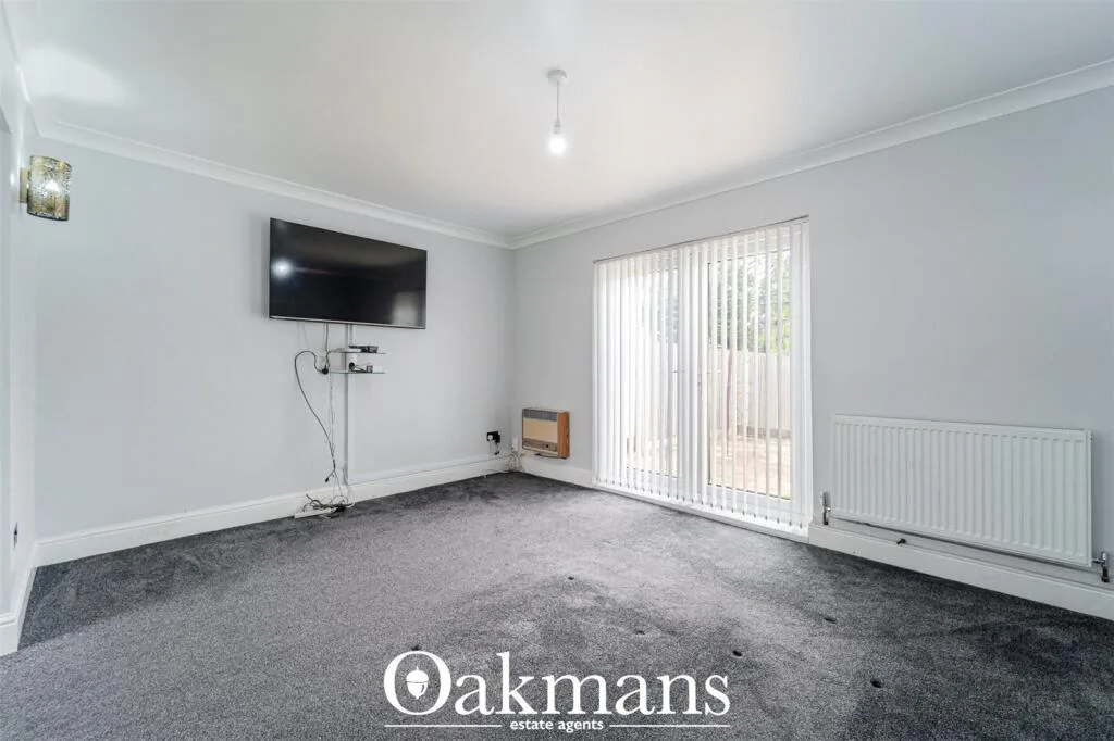 3 bedroom semi-detached house for rent