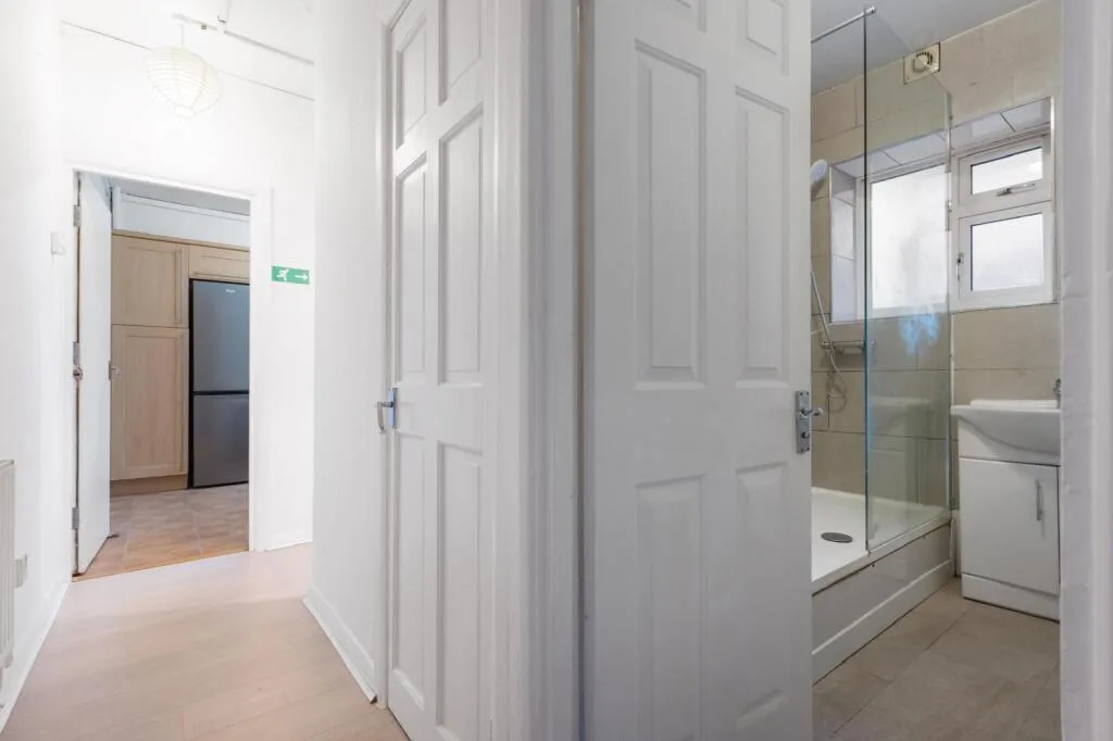 3 bedroom flat for rent