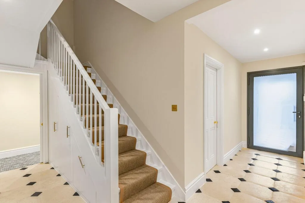 4 bedroom terraced house for rent