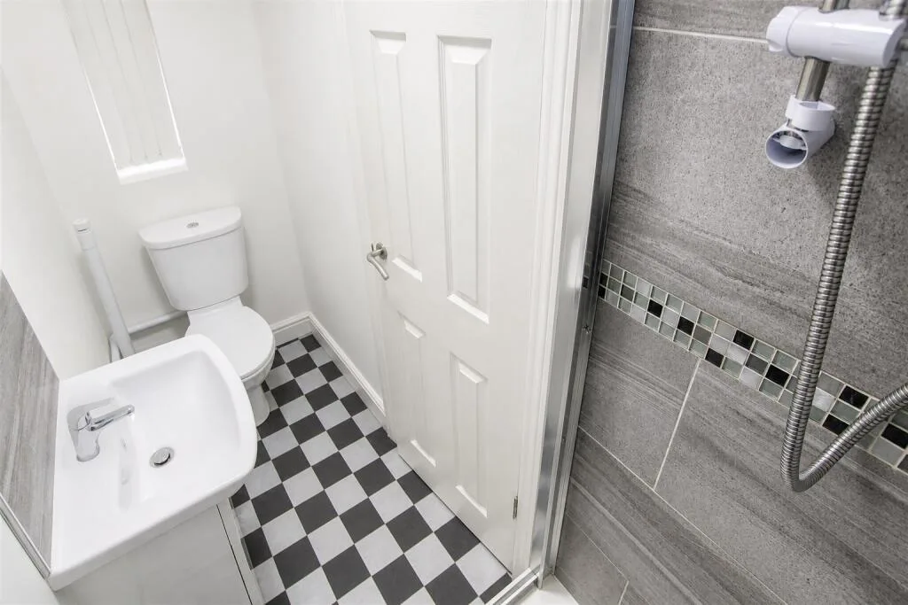 4 bedroom house for rent