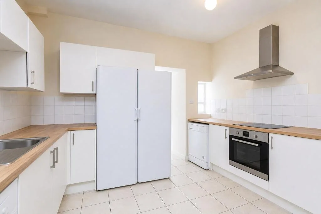 7 bedroom end of terrace house for rent