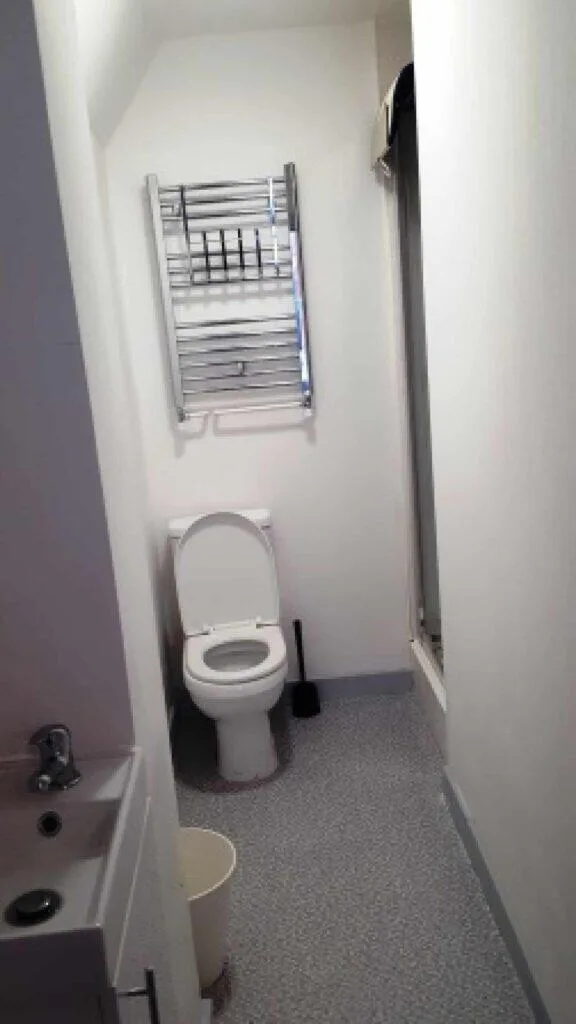 5 bedroom terraced house for rent