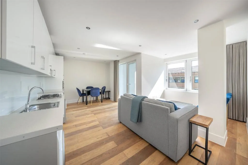 2 bedroom flat for rent