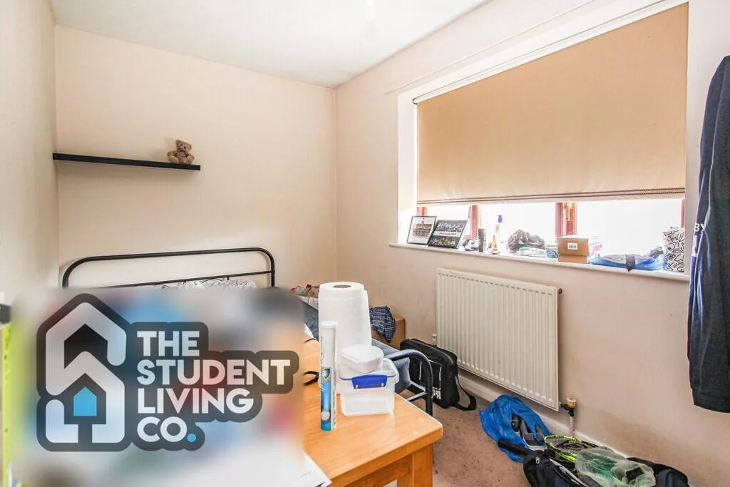 2 bedroom semi-detached house for rent