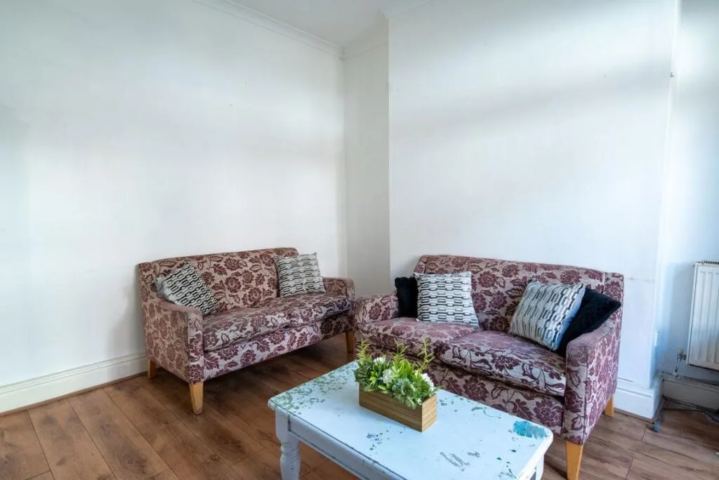 4 bedroom house for rent