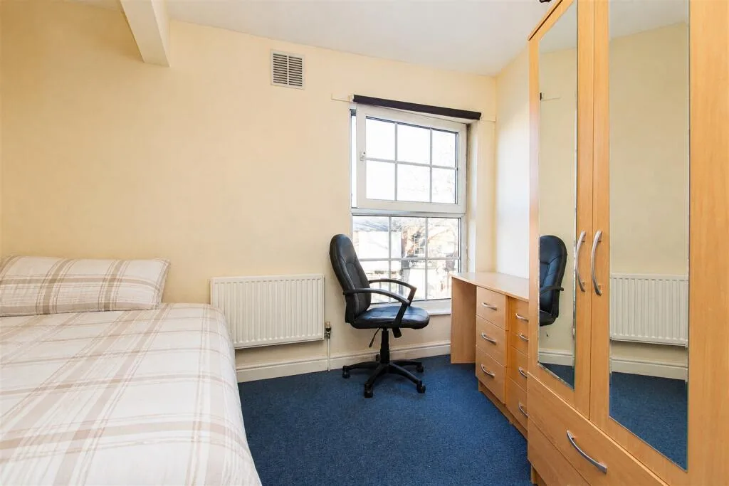3 bedroom apartment for rent