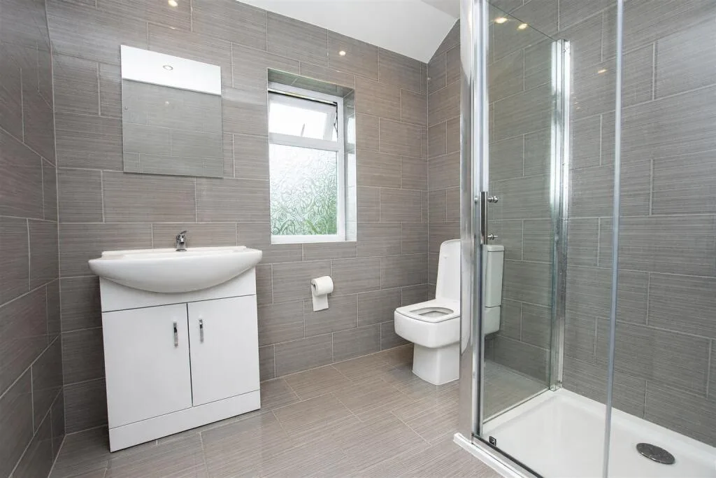 4 bedroom house for rent