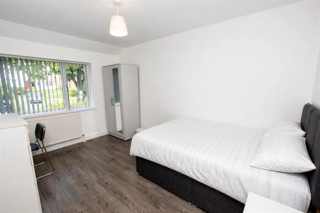 4 bedroom house for rent