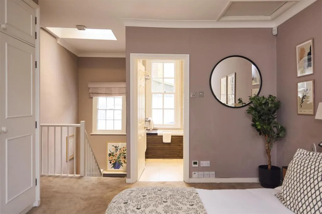 2 bedroom house for rent