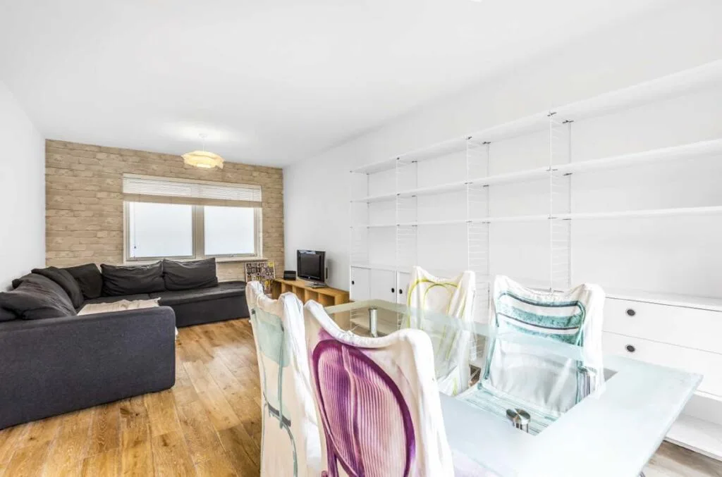 3 bedroom flat for rent