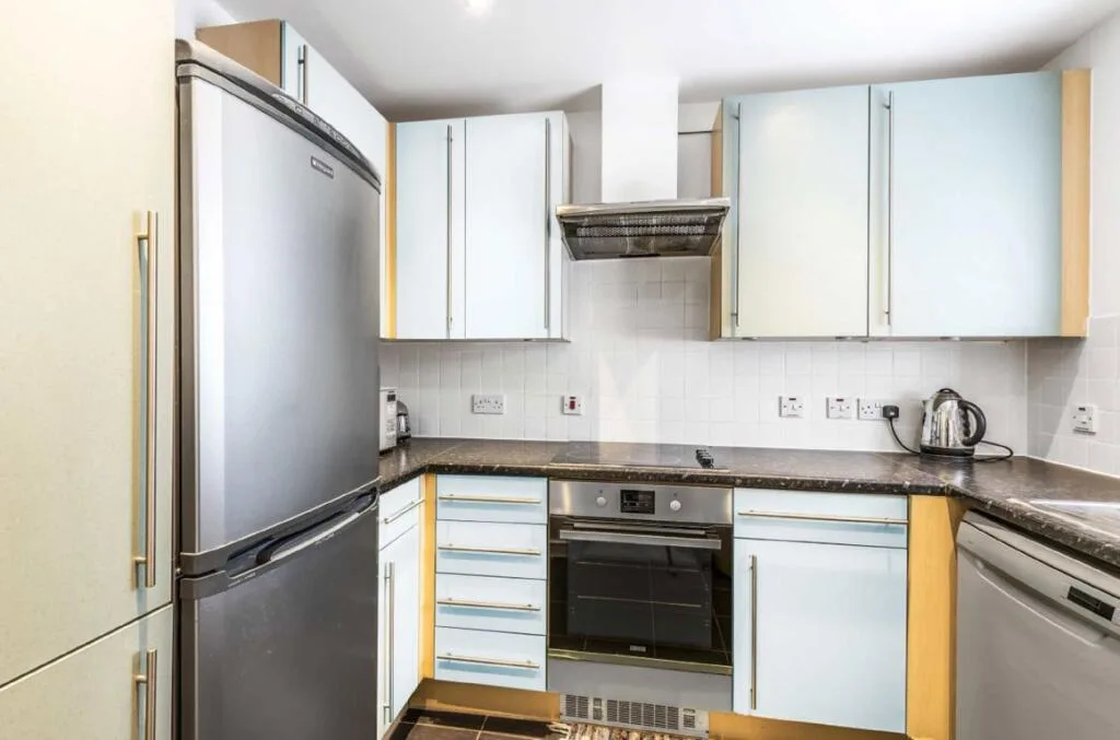 3 bedroom flat for rent