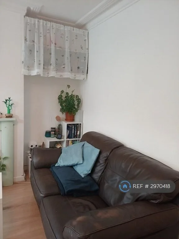 2 bedroom terraced house for rent