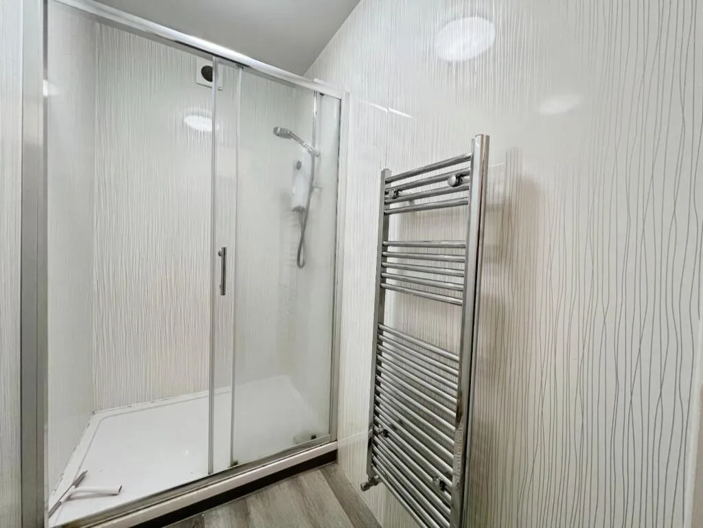 5 bedroom house for rent