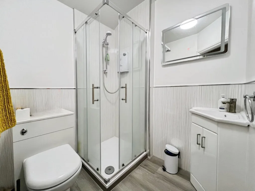5 bedroom house for rent