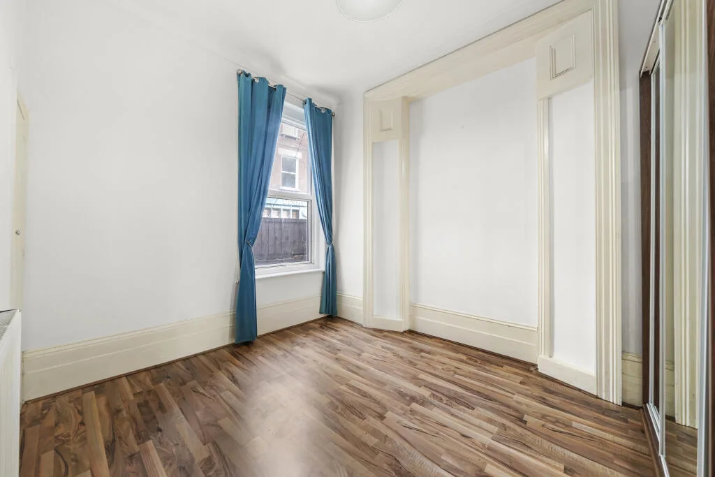 1 bedroom ground floor flat for rent