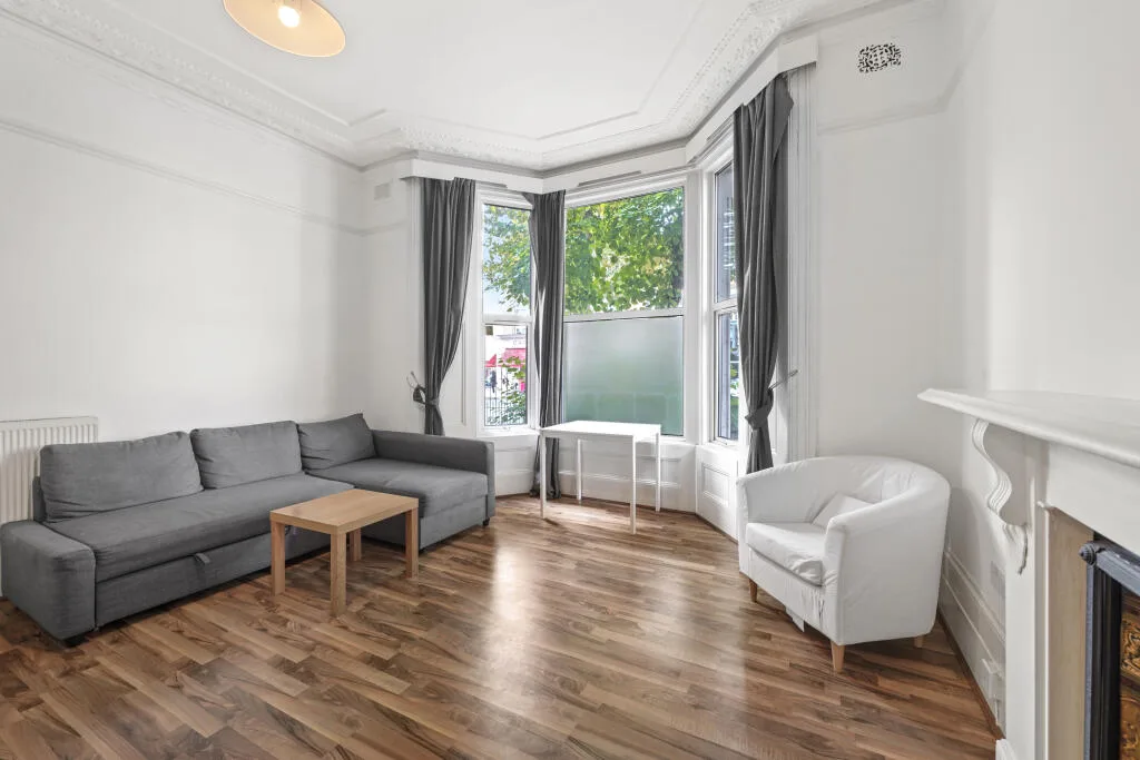1 bedroom ground floor flat for rent