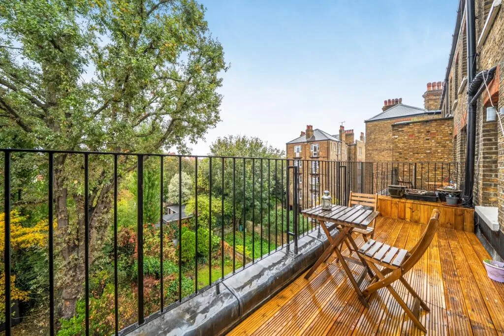 2 bedroom flat for rent