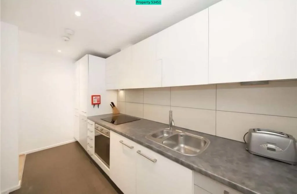 2 bedroom ground floor flat for rent