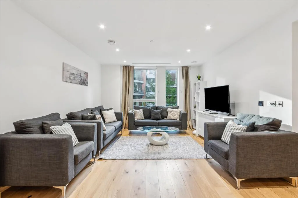 2 bedroom flat for rent