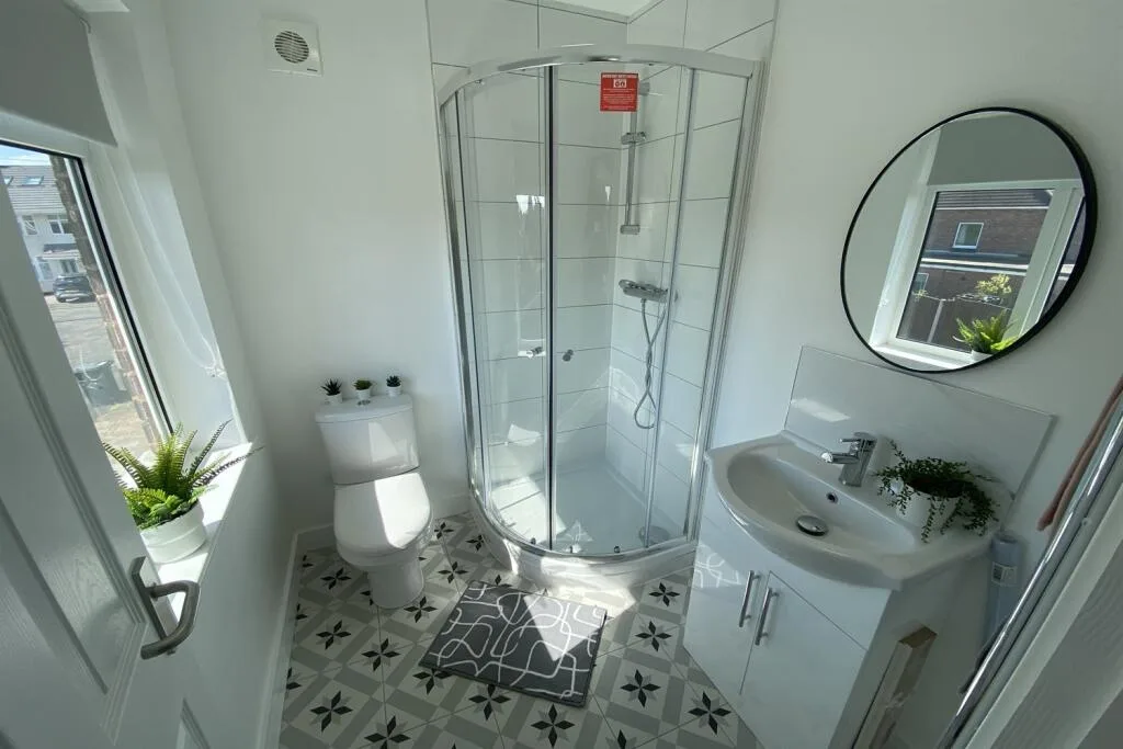 5 bedroom detached house for rent