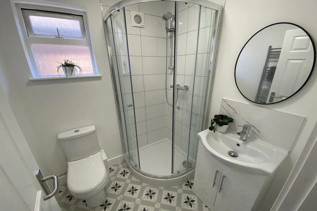 5 bedroom detached house for rent