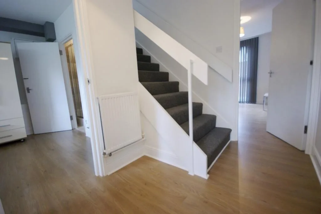 4 bedroom maisonette for rent