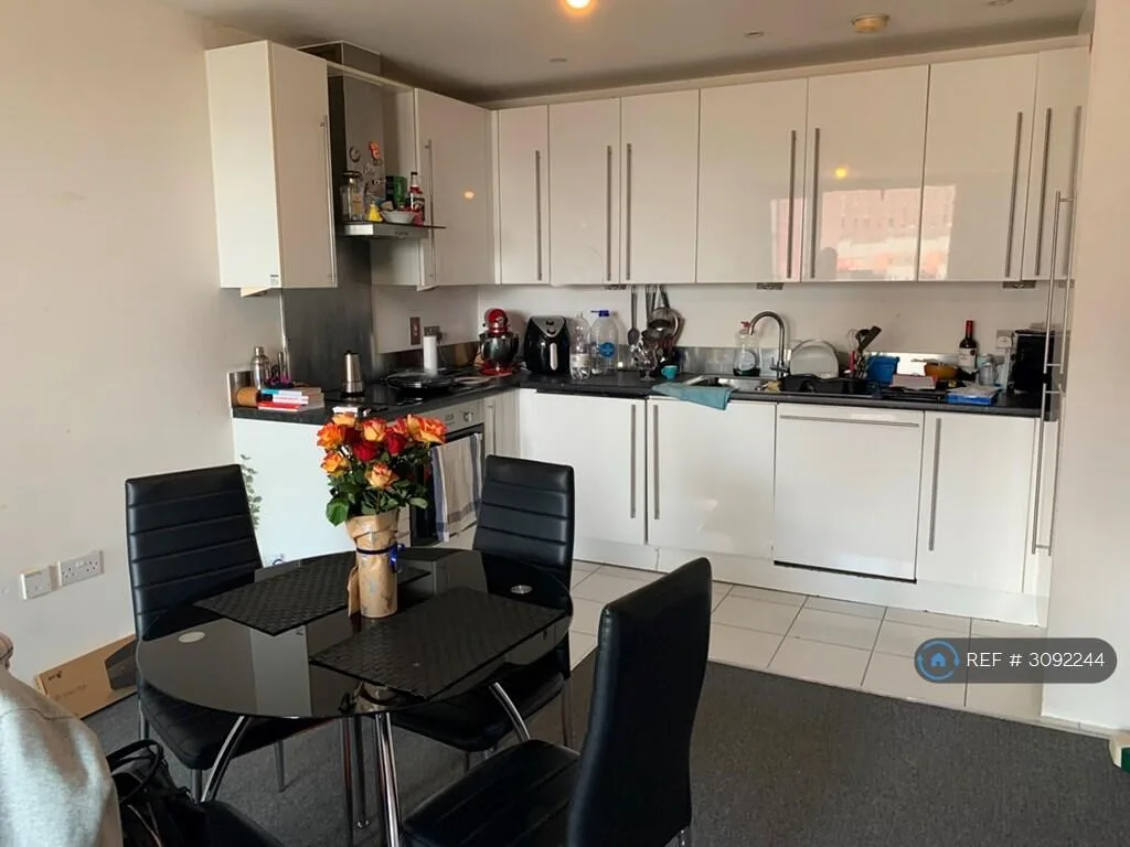 2 bedroom flat for rent