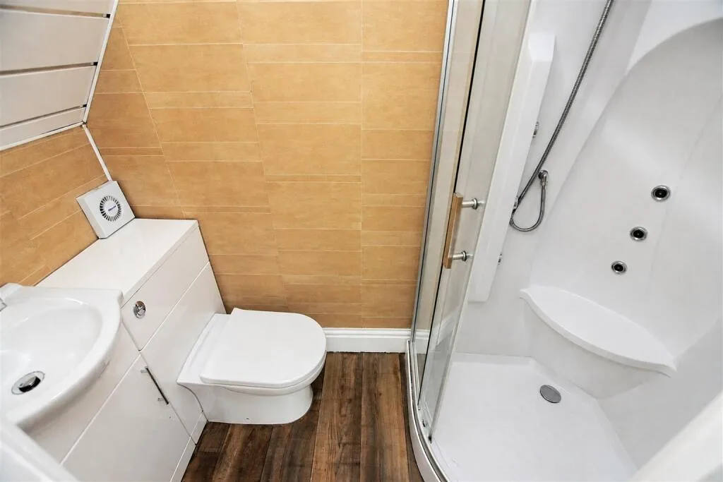 4 bedroom apartment for rent