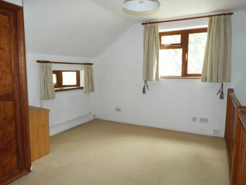 1 bedroom end of terrace house for rent