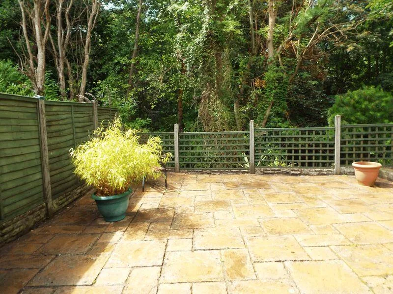 1 bedroom end of terrace house for rent