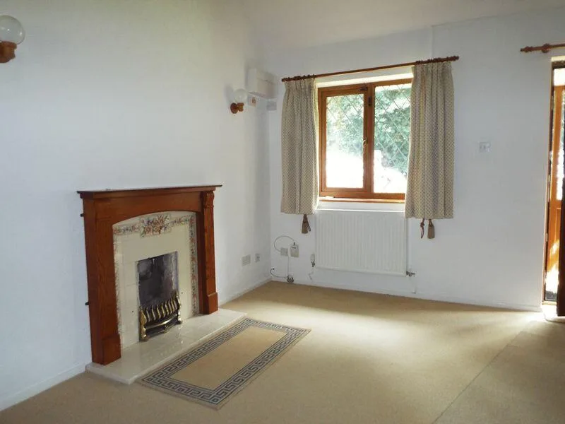 1 bedroom end of terrace house for rent