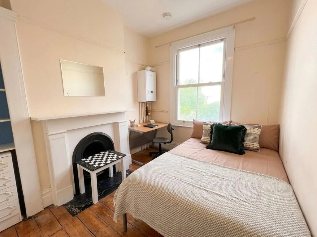 4 bedroom terraced house for rent