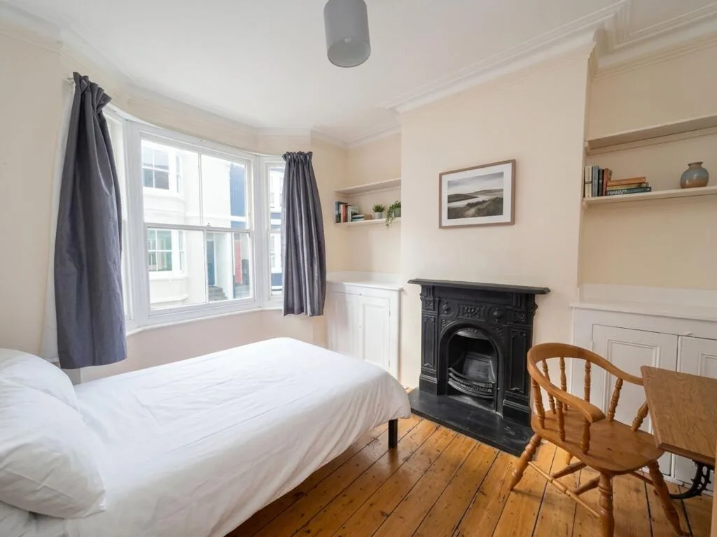 4 bedroom terraced house for rent