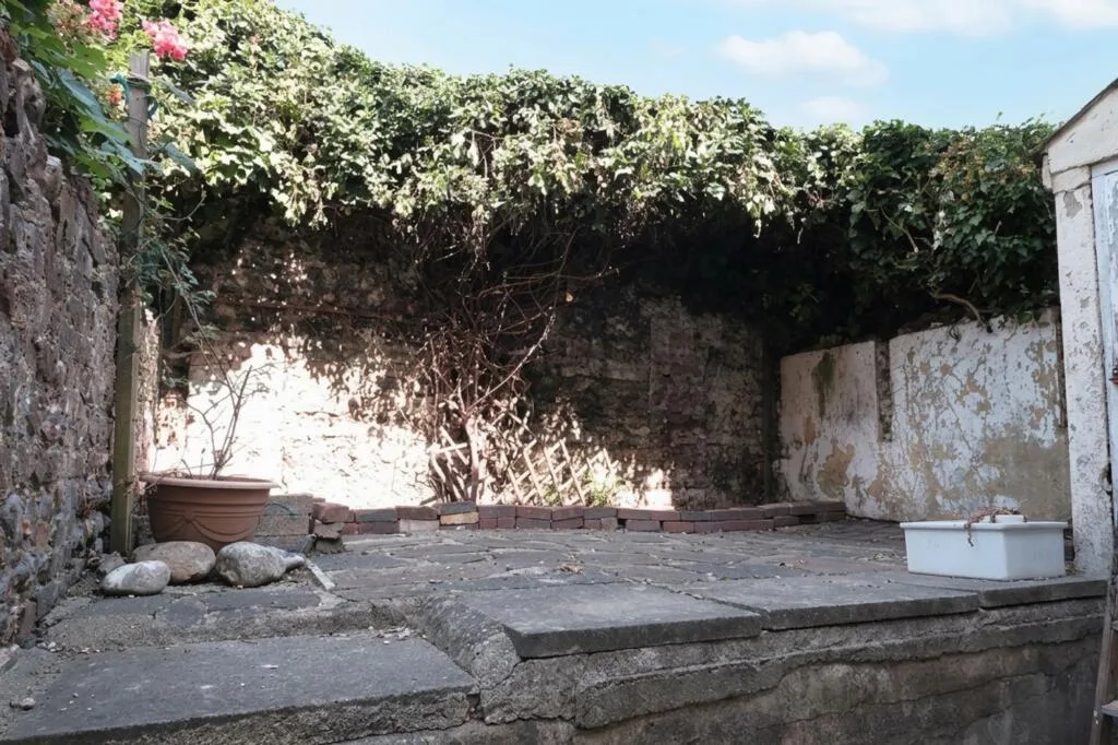 4 bedroom terraced house for rent
