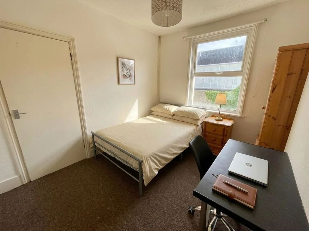 4 bedroom terraced house for rent
