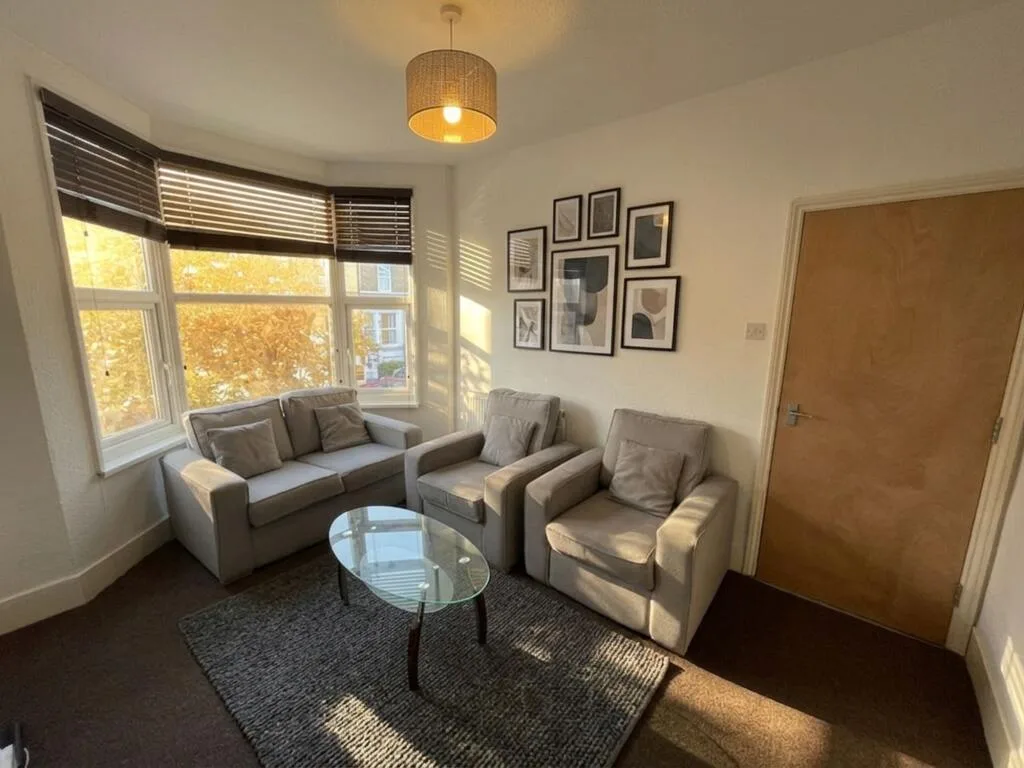 4 bedroom terraced house for rent