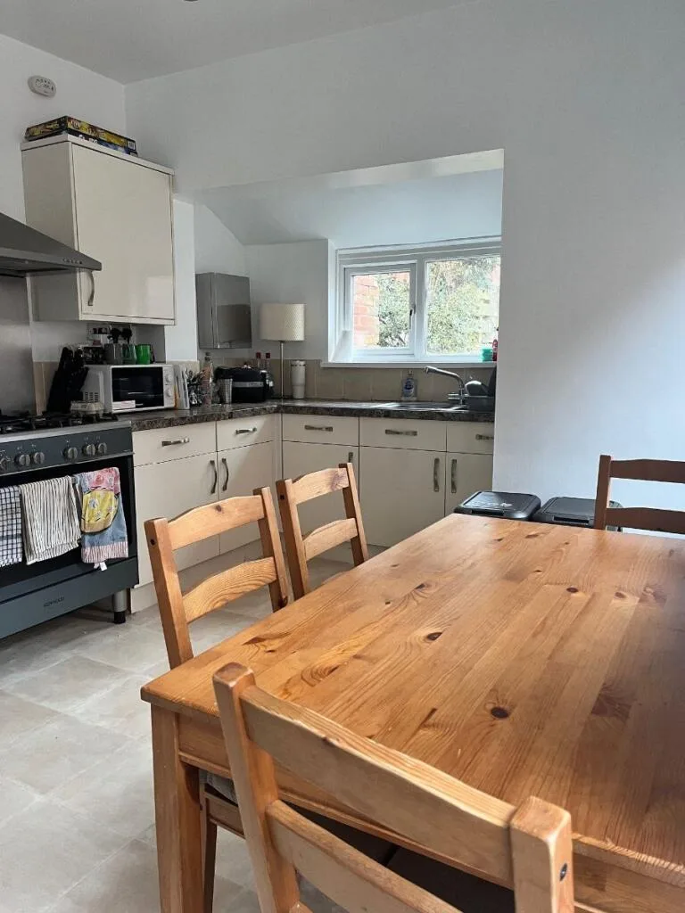 4 bedroom terraced house for rent
