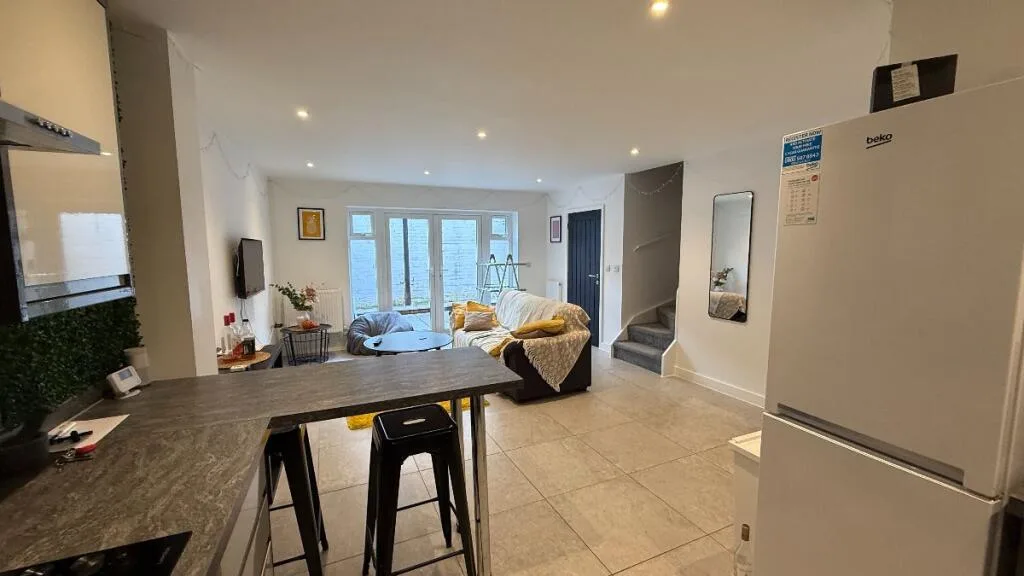 2 bedroom terraced house for rent