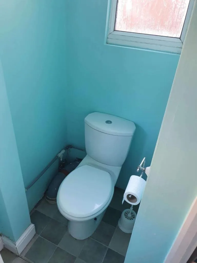 5 bedroom terraced house for rent