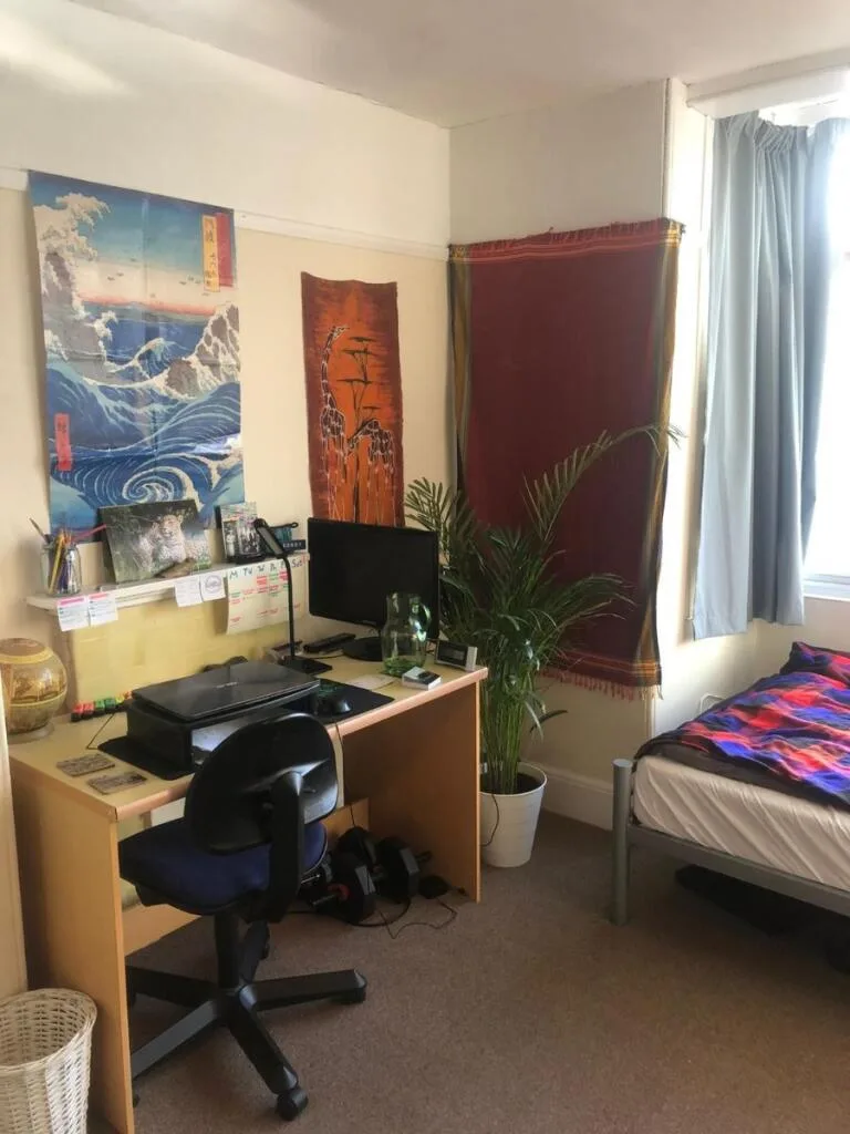 5 bedroom terraced house for rent