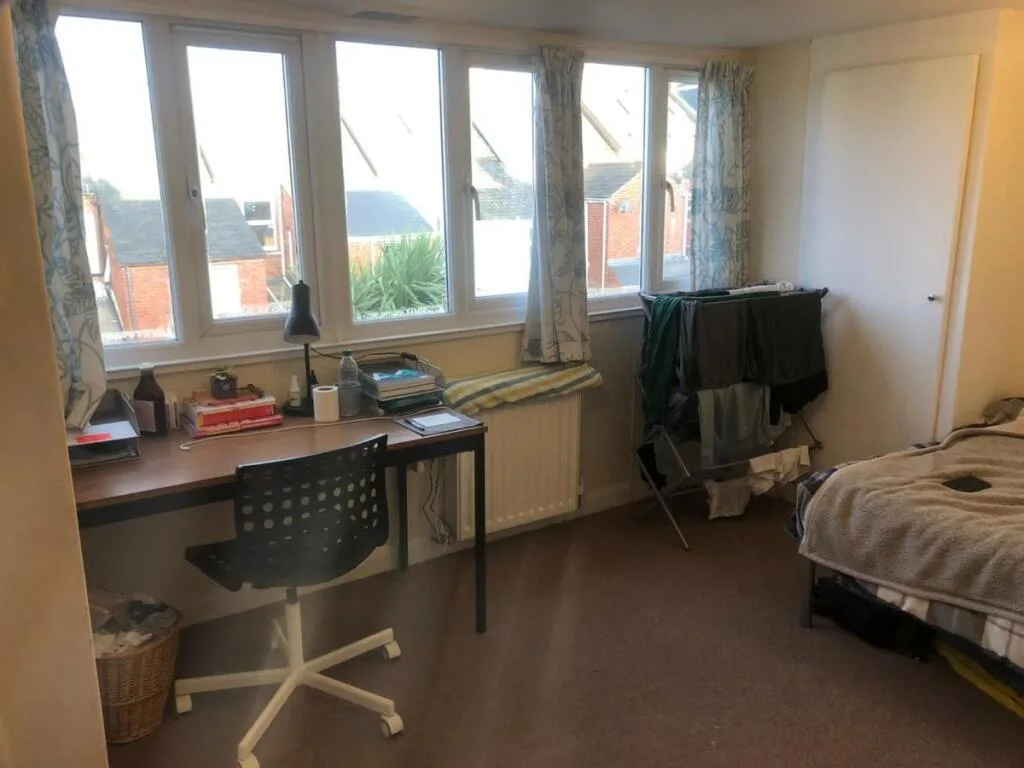 5 bedroom terraced house for rent
