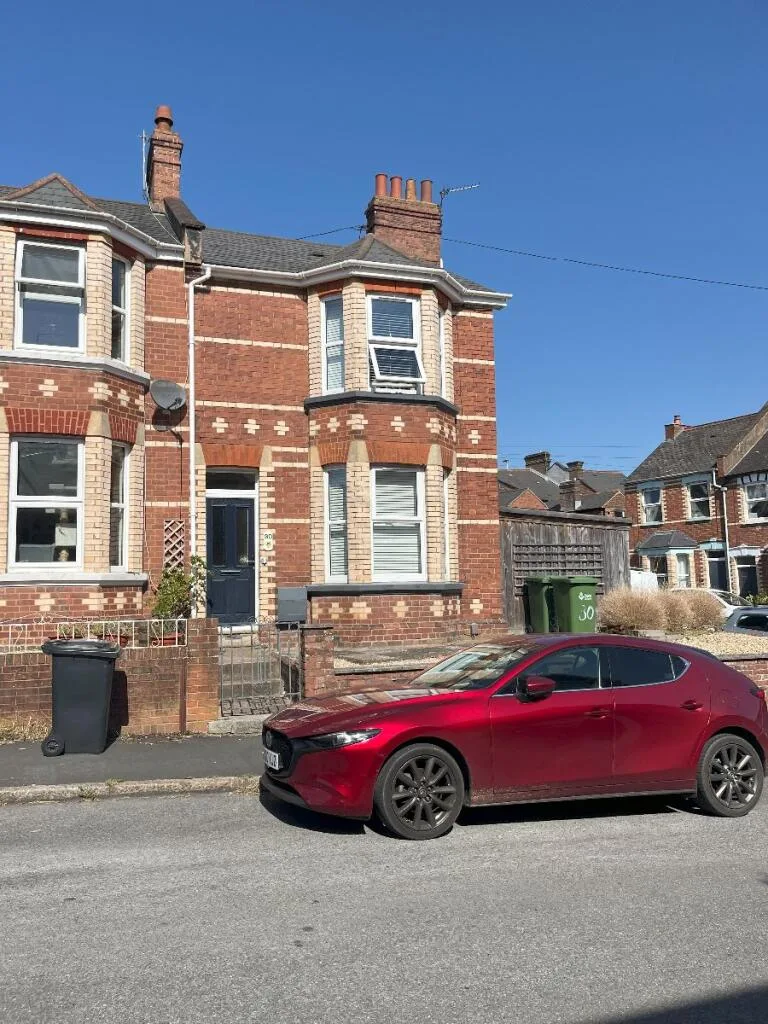 4 bedroom terraced house for rent