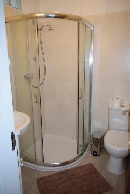 4 bedroom house for rent